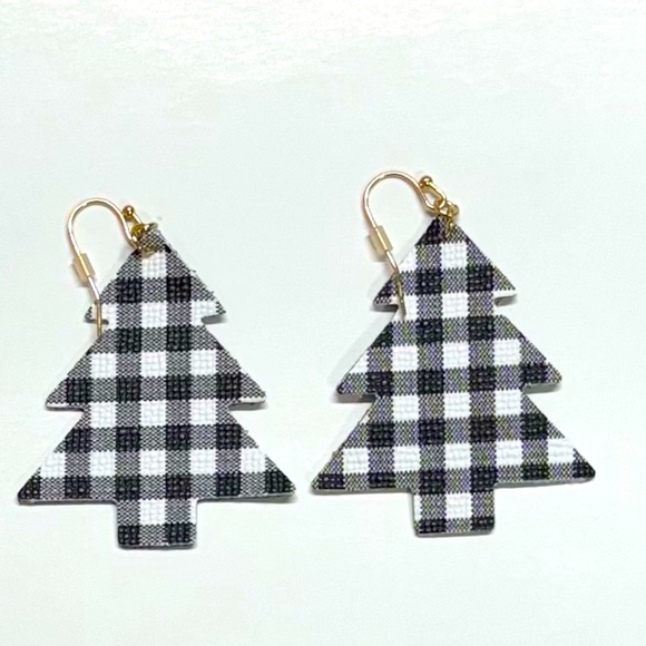 BUFFALO PLAID Black And White Tree Earrings - Picture 3 of 12